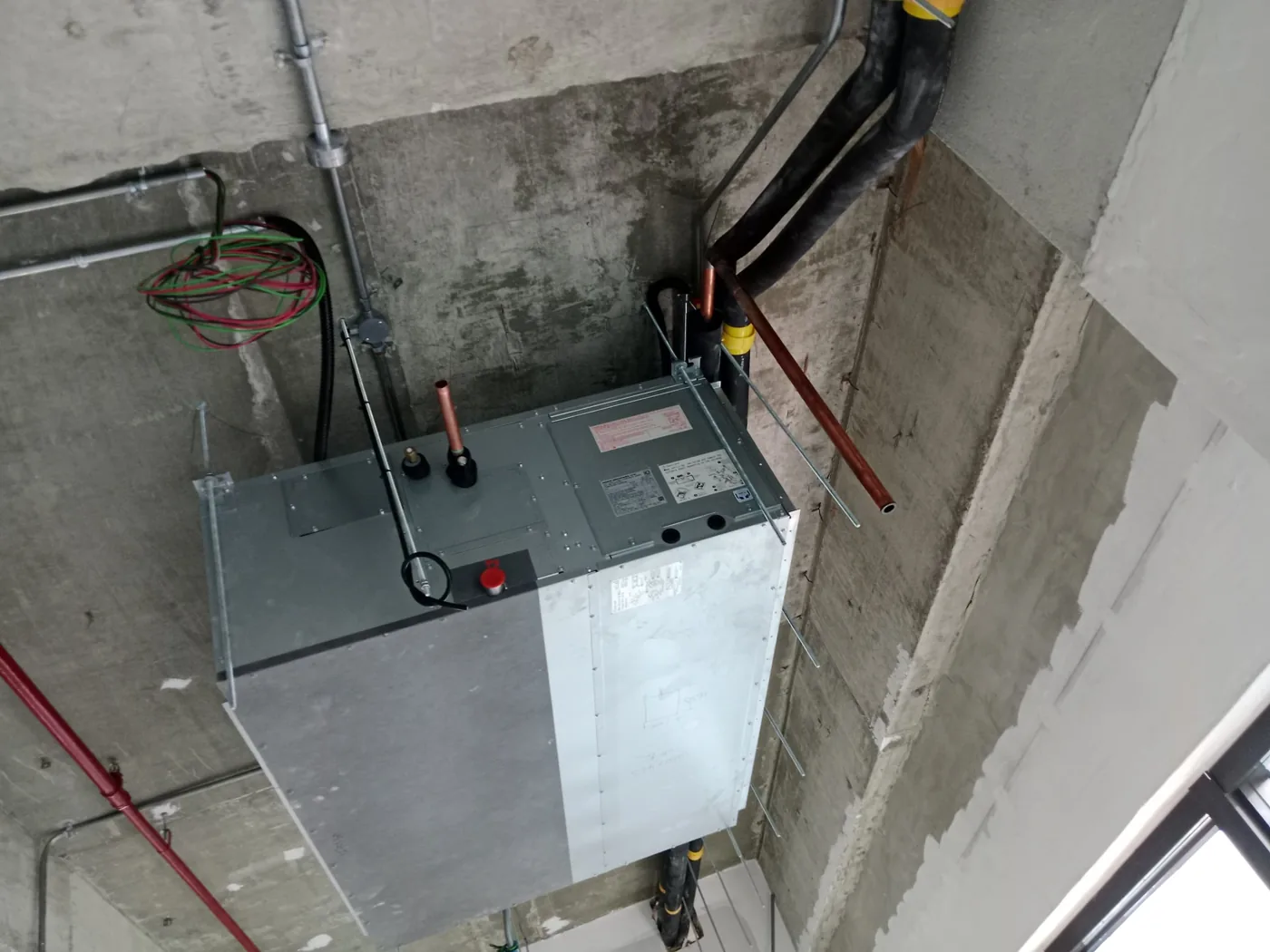 Lam Soon Daikin VRV ducted fan coil installation