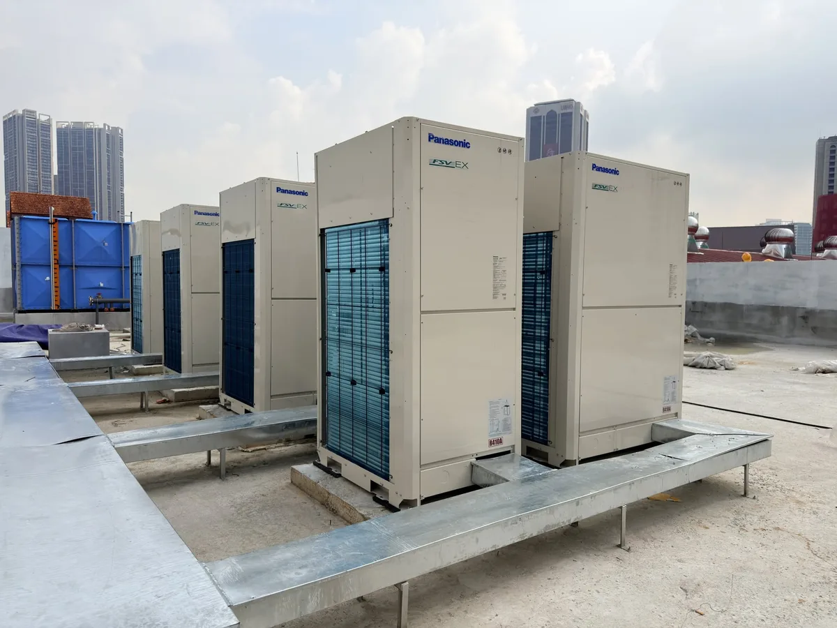 VRF outdoor units rooftop