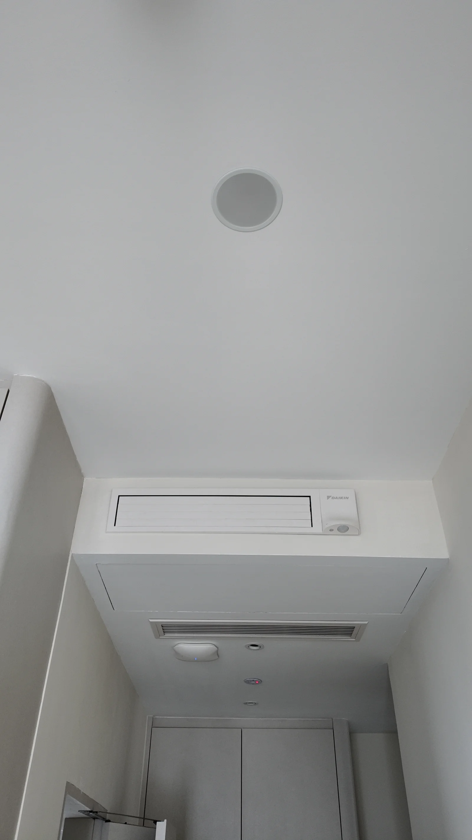 The View Serai Saujana slim ducted unit close-up